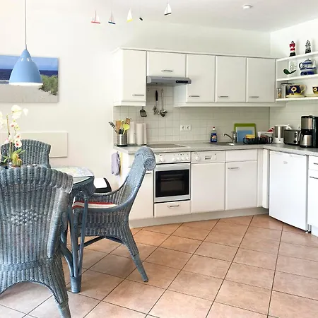 Achtern Diek 12c - 3 징스트